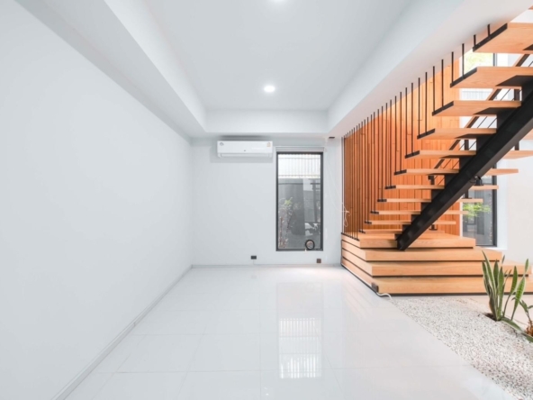 1.3-storey Single House, Sukhumvit (10)