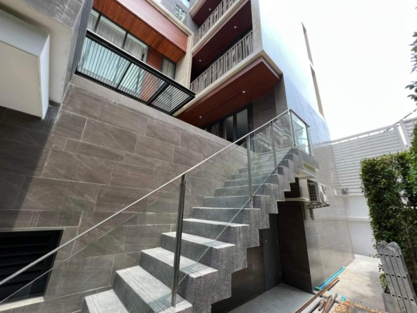 11.Anina-Villa-Sathorn-Yenakart-60sqw_4B5B_022