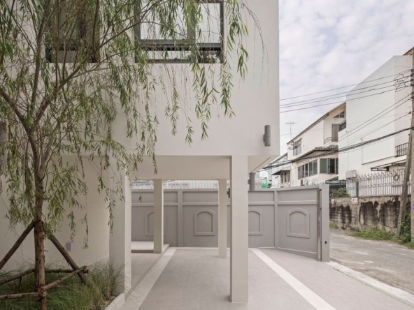 134.Single House Soi Pridi Banomyong 14_60sqw._3b4b_35MB_001