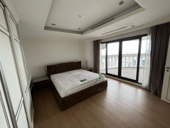 139.State Tower Bangkok (15)