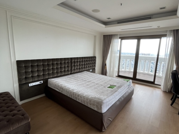 139.State Tower Bangkok (5)