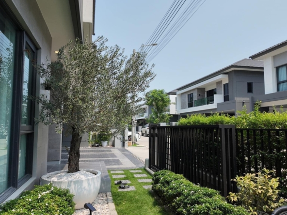145.The City Bangna (38)