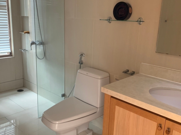 157.The Emporio Place_3+1BR4BA_ 161sqm_ Fl22 _ 100k_001