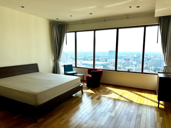 157.The Emporio Place_3+1BR4BA_ 161sqm_ Fl22 _ 100k_007