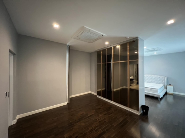 164.The Gentry Phatthanakan 2 - 440sqm - 4+1BR5BA - 290k_009