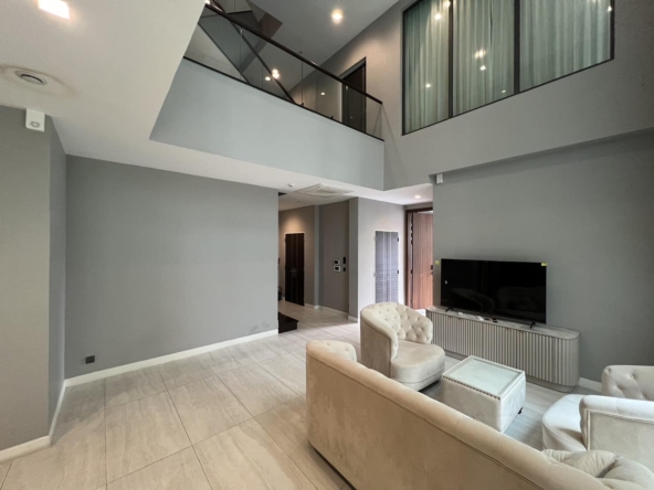 164.The Gentry Phatthanakan 2 - 440sqm - 4+1BR5BA - 290k_022