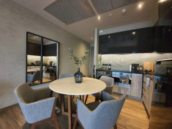 167.The Lofts Asoke - 2BR2BA - 85.4 sqm (15)