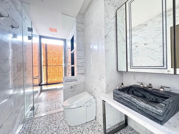 176.The Residences at Mandarin Ori (15)