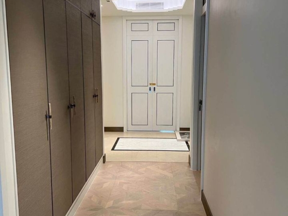176.The Residences at Mandarin Oriental (1)