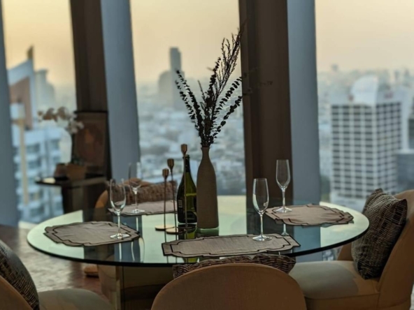 177.The Ritz Carlton Residences 2BR3BA -145sqm.-140K_002