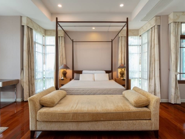 18.Baan Sansiri (1)