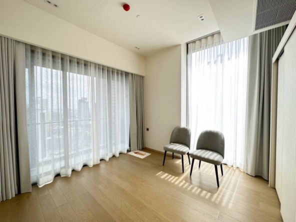 183.The Strand Thonglor - 2BR2BA- 80sqm. - fl.22+ - 110K_004
