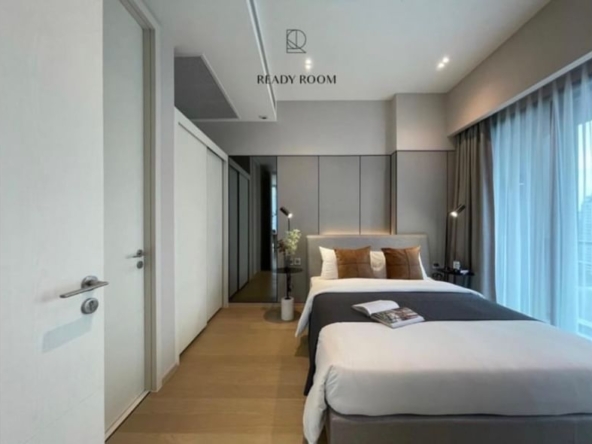 185.The Strand Thonglor_90sqm_2b2b_17fl_120K_004