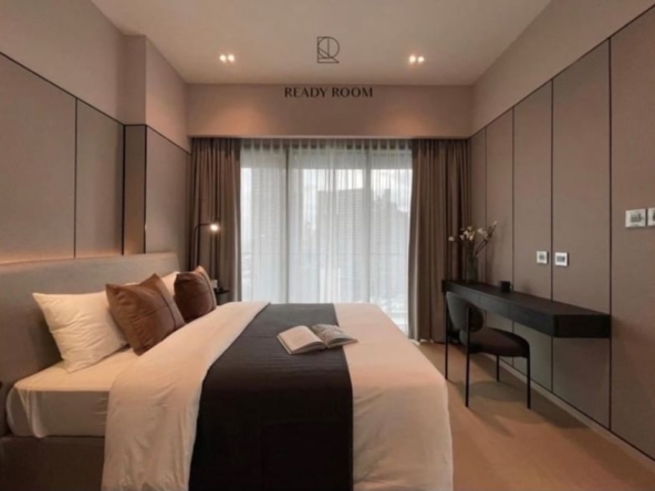 185.The Strand Thonglor_90sqm_2b2b_17fl_120K_005