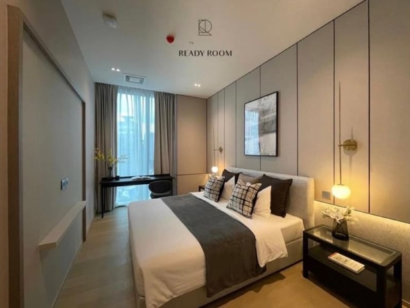185.The Strand Thonglor_90sqm_2b2b_17fl_120K_015