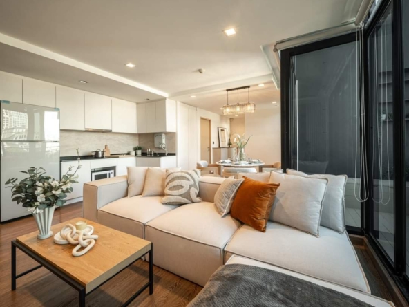 187.The Unique Sukhumvit 62-1_- 3BR4BA (10)