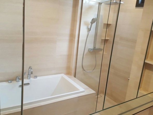 189.The XXXIX Sukhumvit 39-1B1B-58sqm-14fl-65K_004