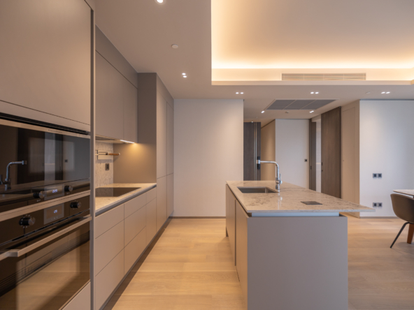 192.Tonson one residence_117sqm_2b2b_12fl_170K_015