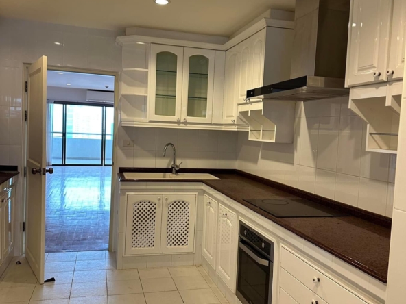 193.Tower Park Condo - 3BR3BA-280sqm. -fl.30-95K_008