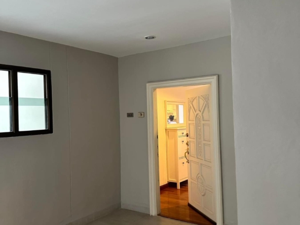 193.Tower Park Condo - 3BR3BA-280sqm. -fl.30-95K_009