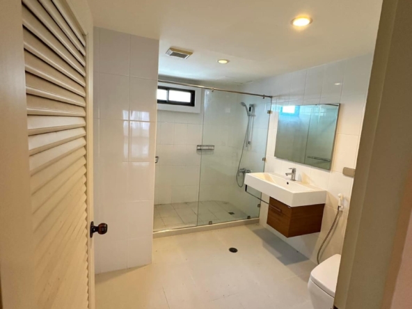 193.Tower Park Condo - 3BR3BA-280sqm. -fl.30-95K_020
