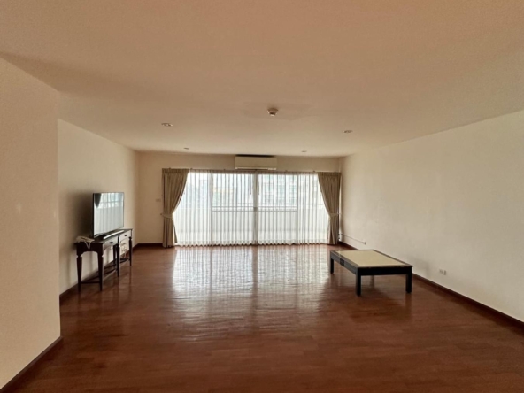 193.Tower Park Condo - 3BR3BA-280sqm. -fl.30-95K_024