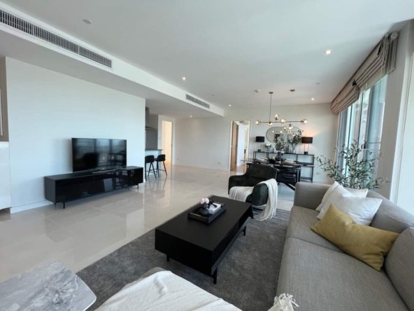 40.Fullerton Sukhumvit - 3+1BR3BA - 151 sqm - Fl30 - 98k_003
