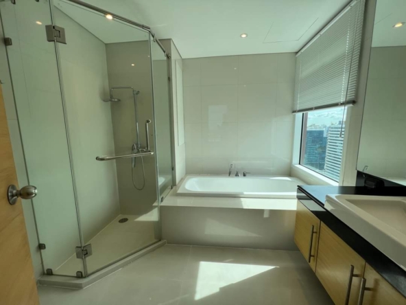 40.Fullerton Sukhumvit - 3+1BR3BA - 151 sqm - Fl30 - 98k_012