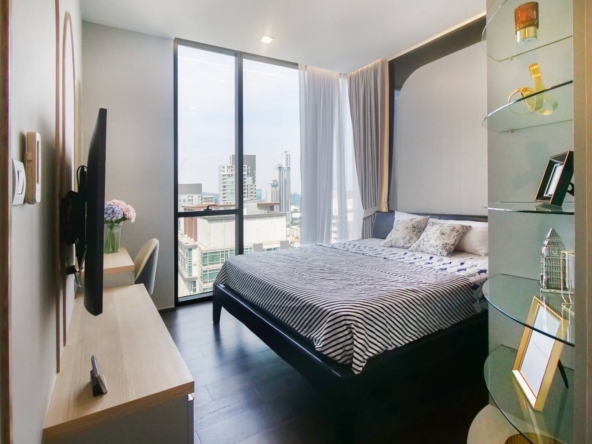 86.LAVIQ_ 3BR3BA-120sqm. -fl.27 - 130K_009