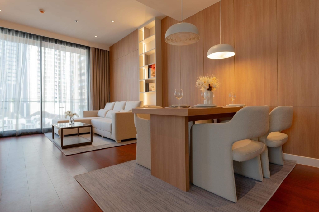 Conntact The Luxe Group Thailand